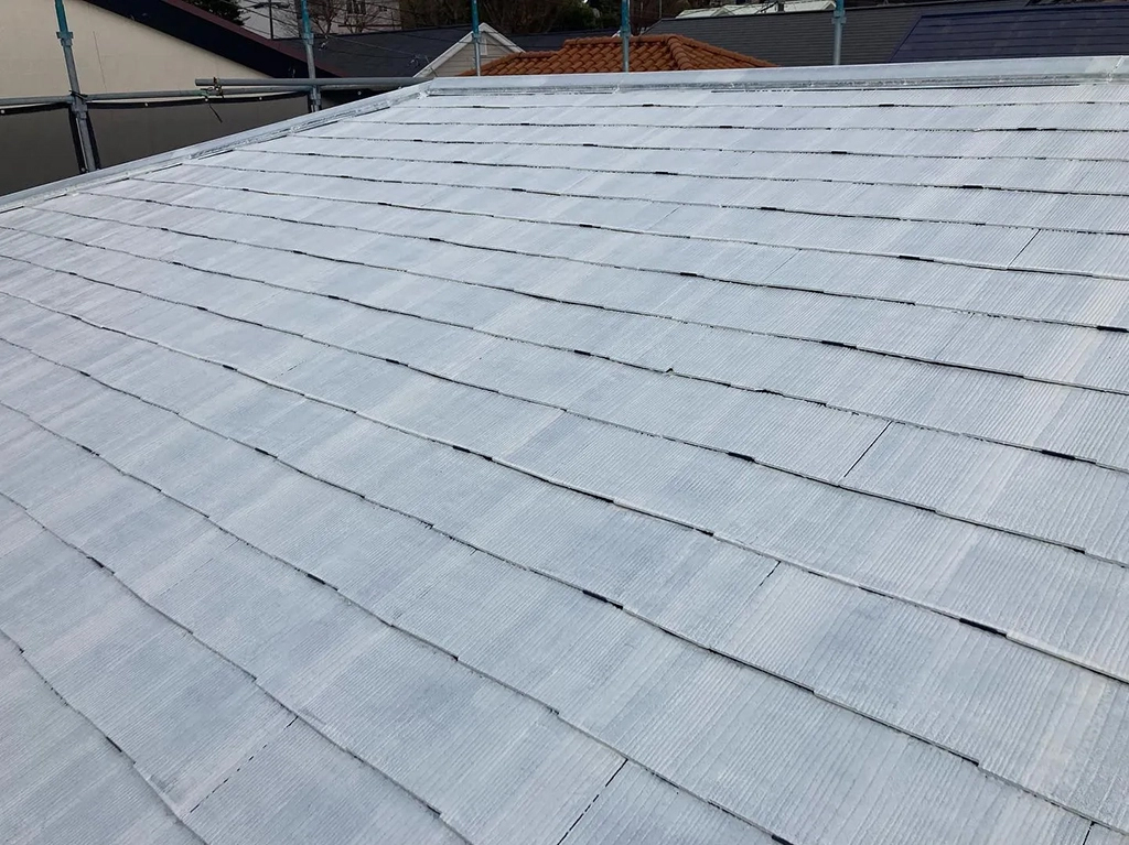 下塗り2回目（外壁・屋根の劣化状況により）