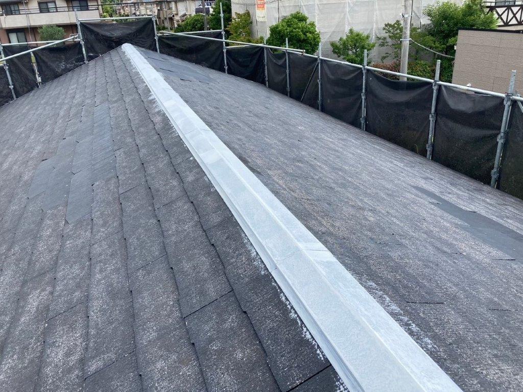 棟板金の錆止め塗装後