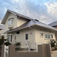 千葉県千葉市若葉区で外壁をND-155に塗装した戸建て住宅の施工後外観