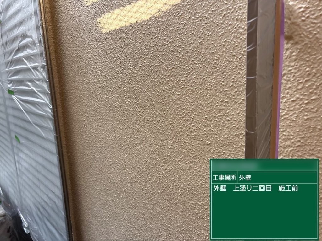 千葉市花見川区K様邸 モルタル外壁 上塗り二回目 施工前 コーナー部の状態確認
