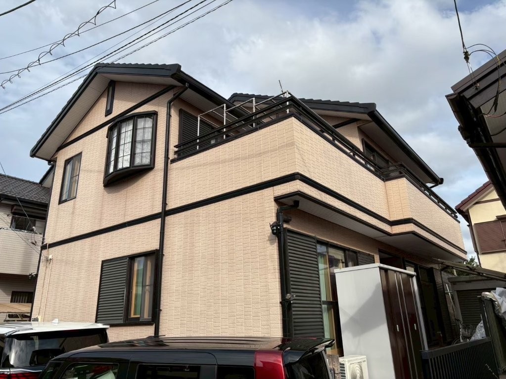千葉県四街道市 木造二階建て住宅 外壁塗装 屋根塗装 付帯部塗装 施工前外観